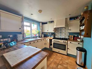 Photo 15- click for photo gallery